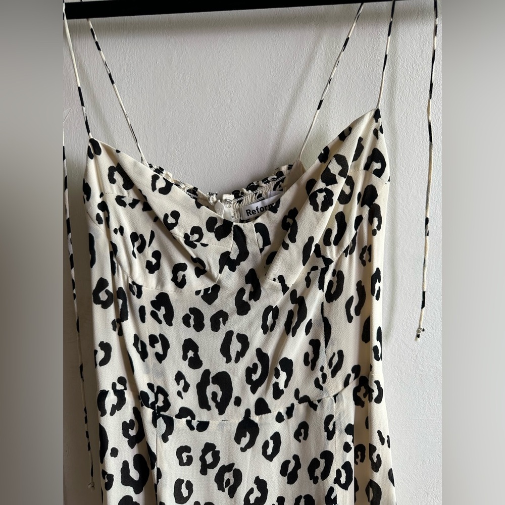 NWT size 2 Reformation Juliette Dress in Snow Leopard - Picture 10 of 12